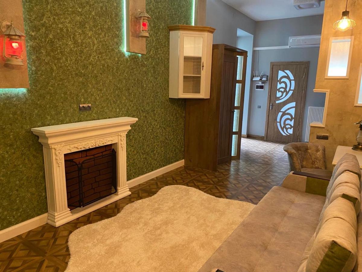 Apartment On Balabana Street 利沃夫 外观 照片
